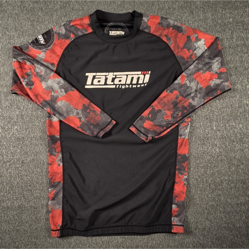 Tatami Fightwear Mens L Longsleeve Rash Guard Grappling MMA Jiu-Jitsu Black Red